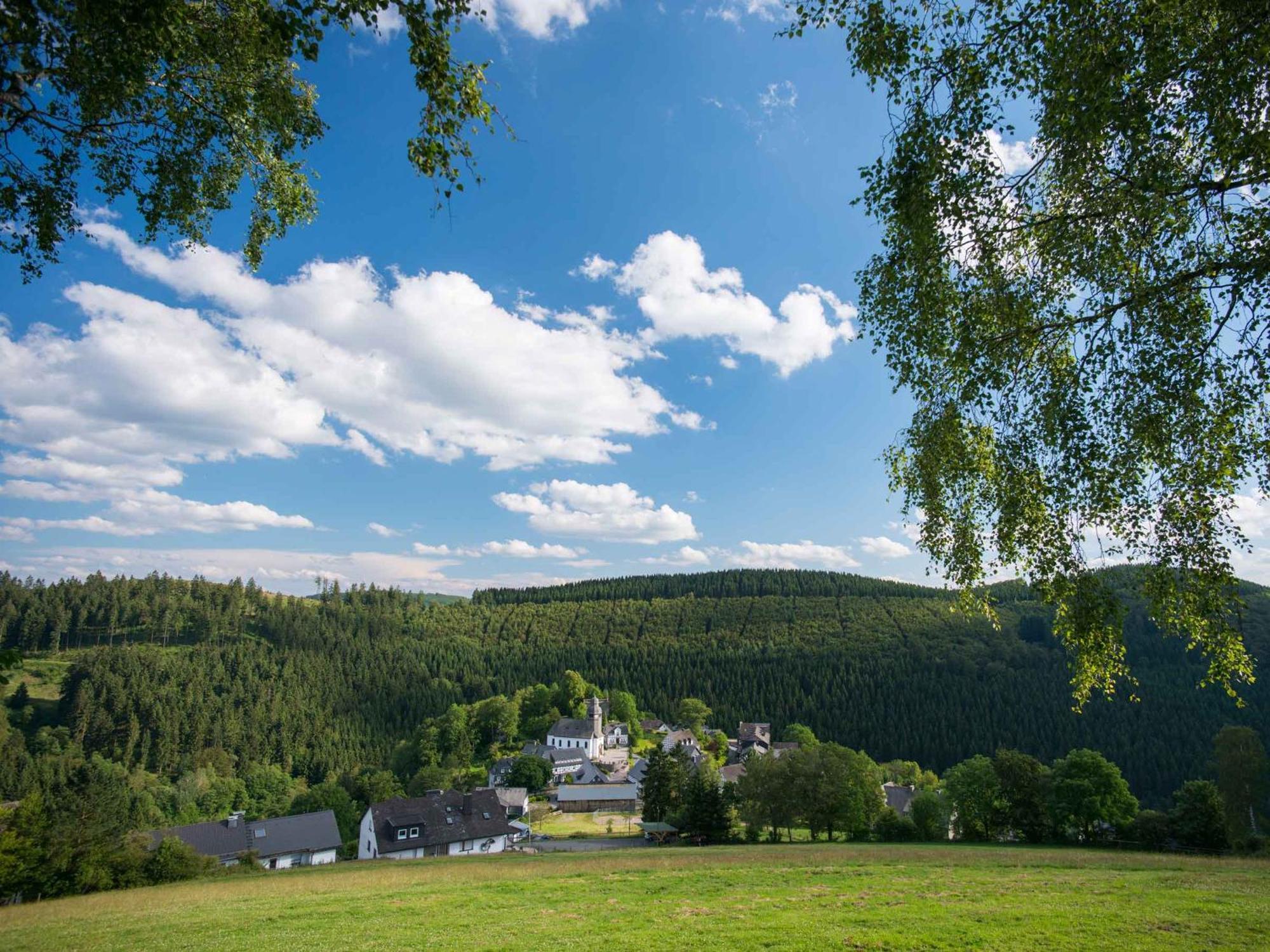 Ferienwohnung Zur Basemicke Schmallenberg Luaran gambar